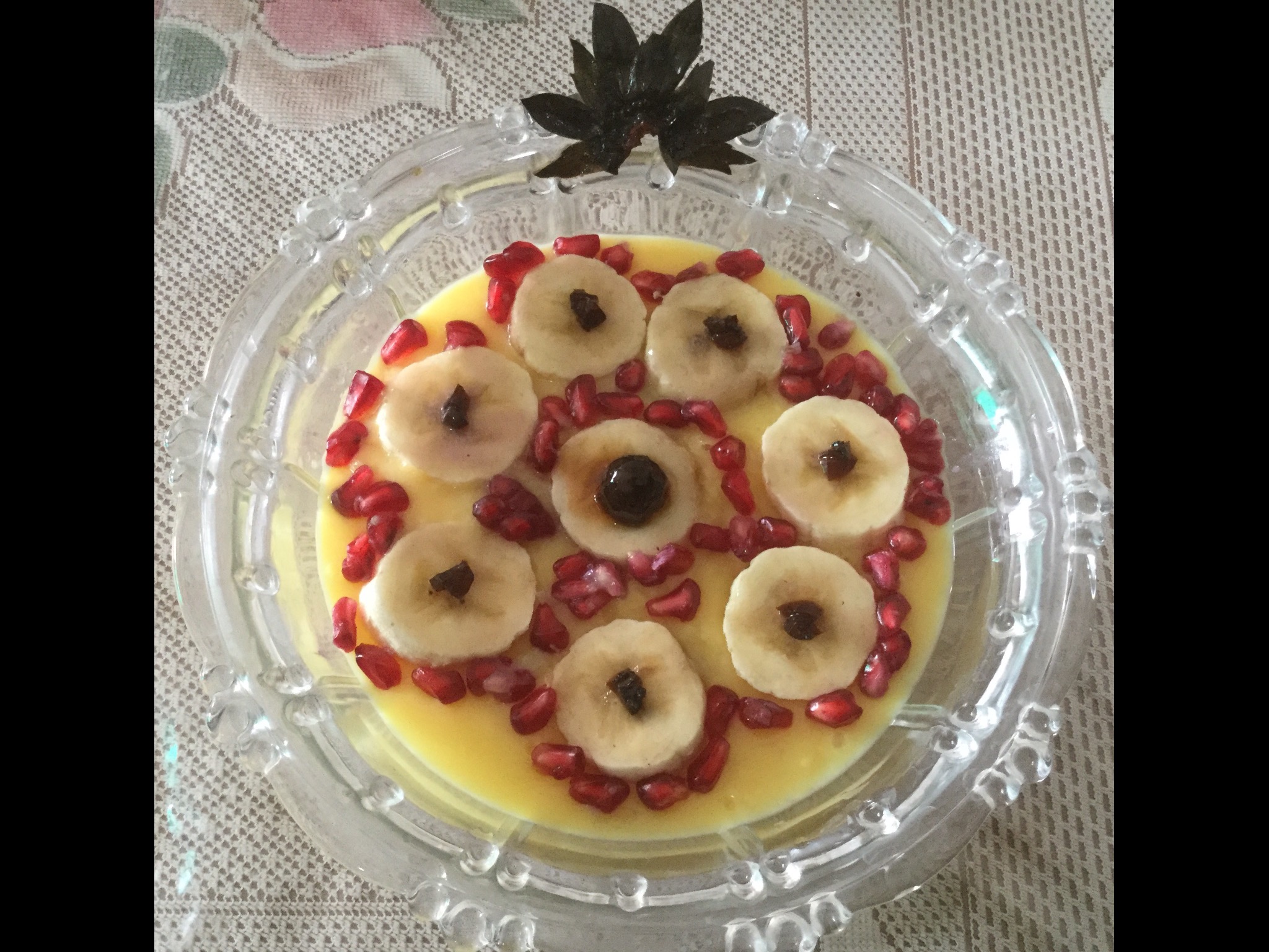 कस्टर्ड और शाही कस्टर्डरस्क 