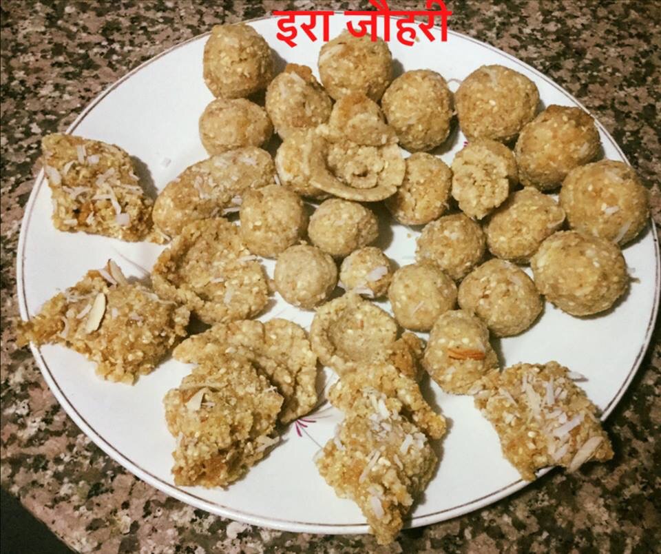 सफेद तिल के लड्डू व कतली !!!!!!!!