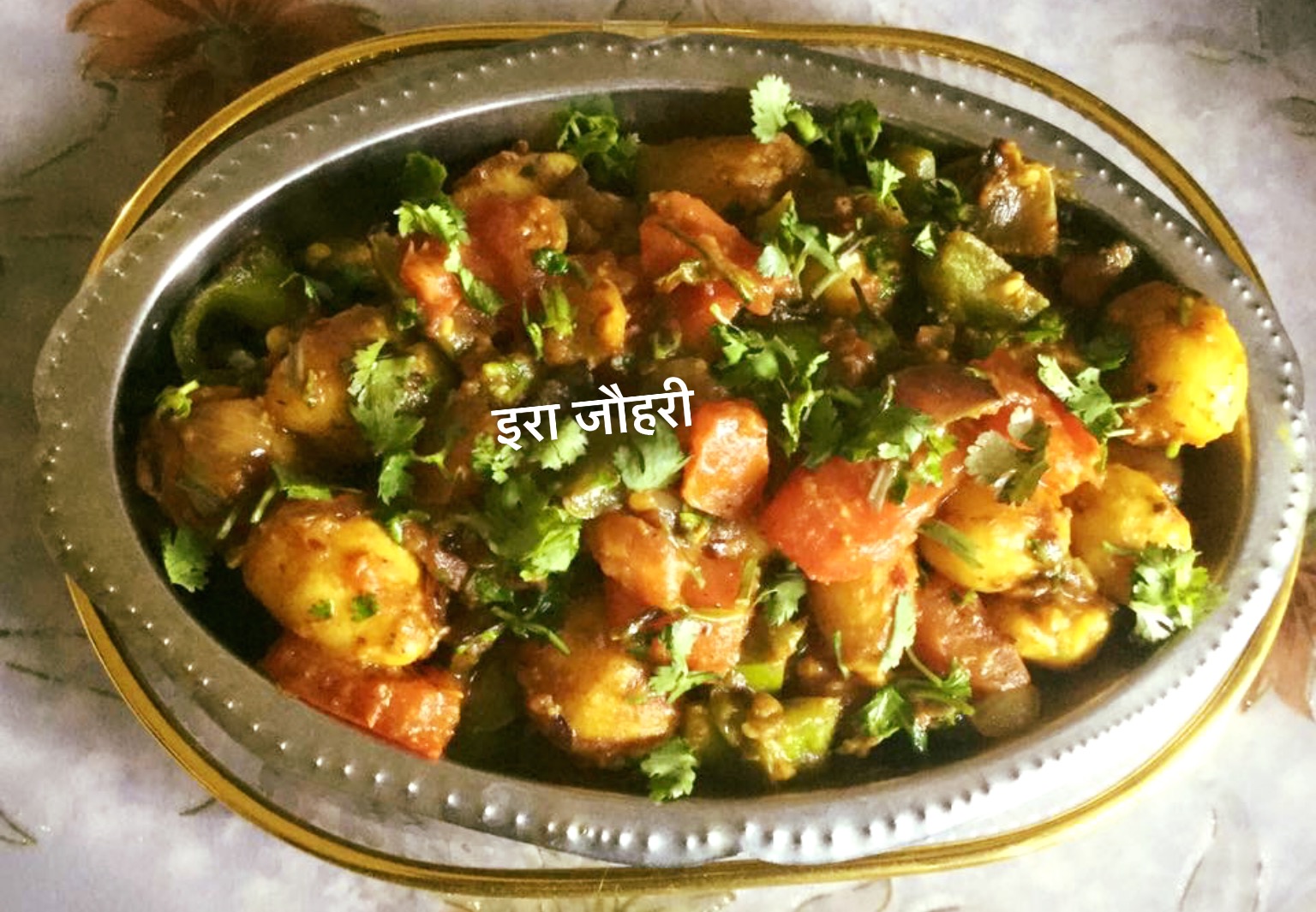 सूखी सब्जी। , टमाटर प्यूरी वाले सूखे आलू