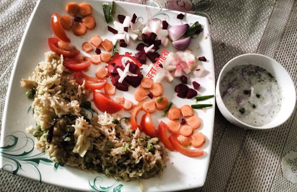 पुलाव !!!! पास्ता और हरीमटर का खड़े गरममसाले वाला दम पुलाव