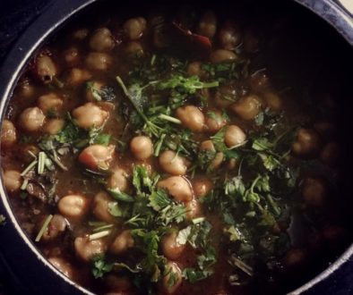 कम चिकनाई मे बनाये अनारदाने वाले मसालेदार छोले