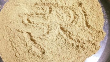 अदरक को सोंठ के रूप मे  सुरक्षित करना