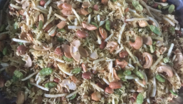 दालमोठ की तैयारी