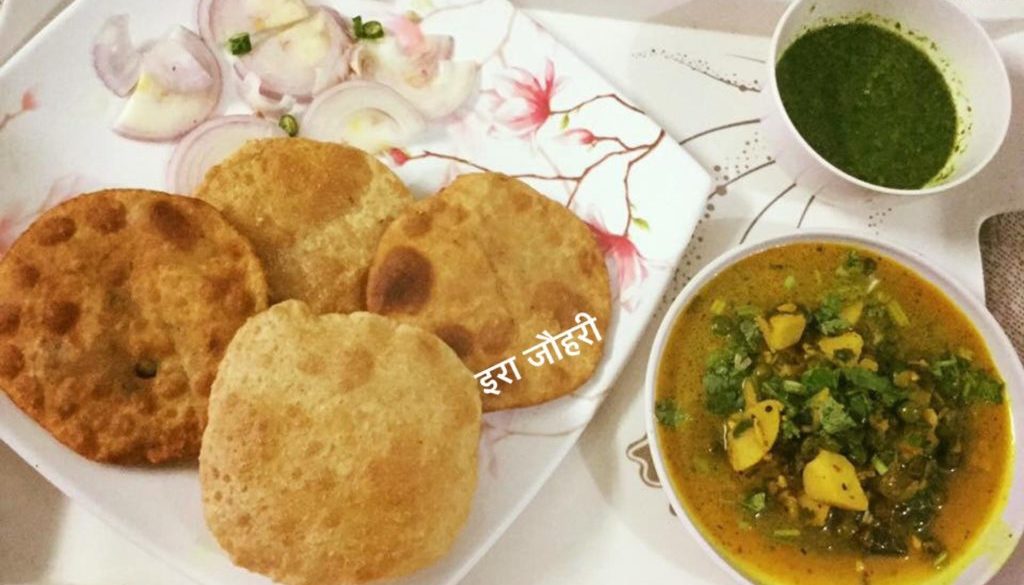 त्योहार पर बना  भोजन