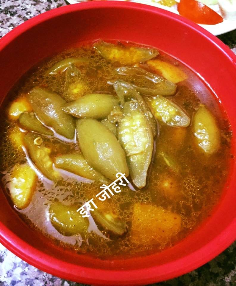 परवल आलू की रसीली सब्जी