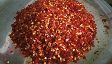 स्वाद बढाये घर मे तैयार किये हुये मसाले