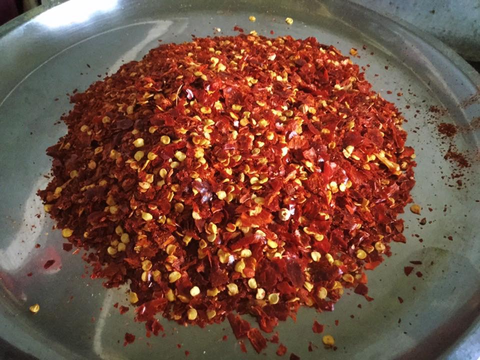 स्वाद बढाये घर मे तैयार किये हुये मसाले