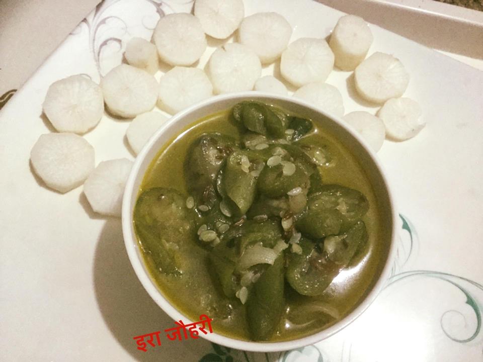 जीरे प्याज मिर्च से छुकी कम चिकनाई मे बनी तरोई की सब्जी !!!