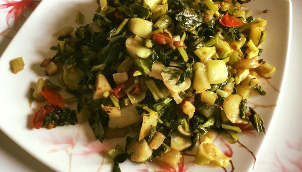 गोभी और मूली के पत्तो से बनायें स्वास्थ्यवर्धक साग !!!