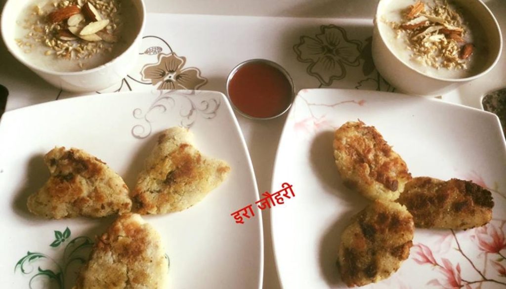 ब्रेड के सैन्डविच और कटलेट के साथ दूध वाली सिंवई !!!!