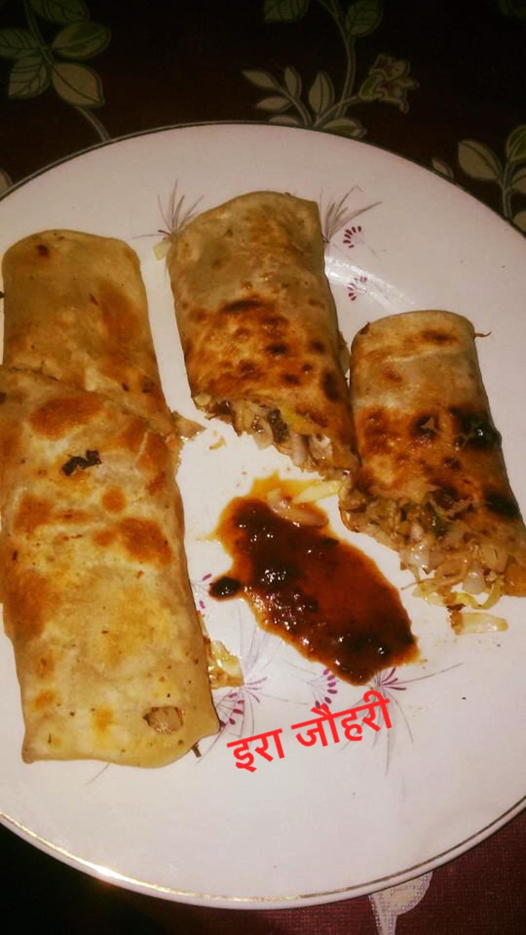 बेसनी मुगलाई पराठा रोल !!!