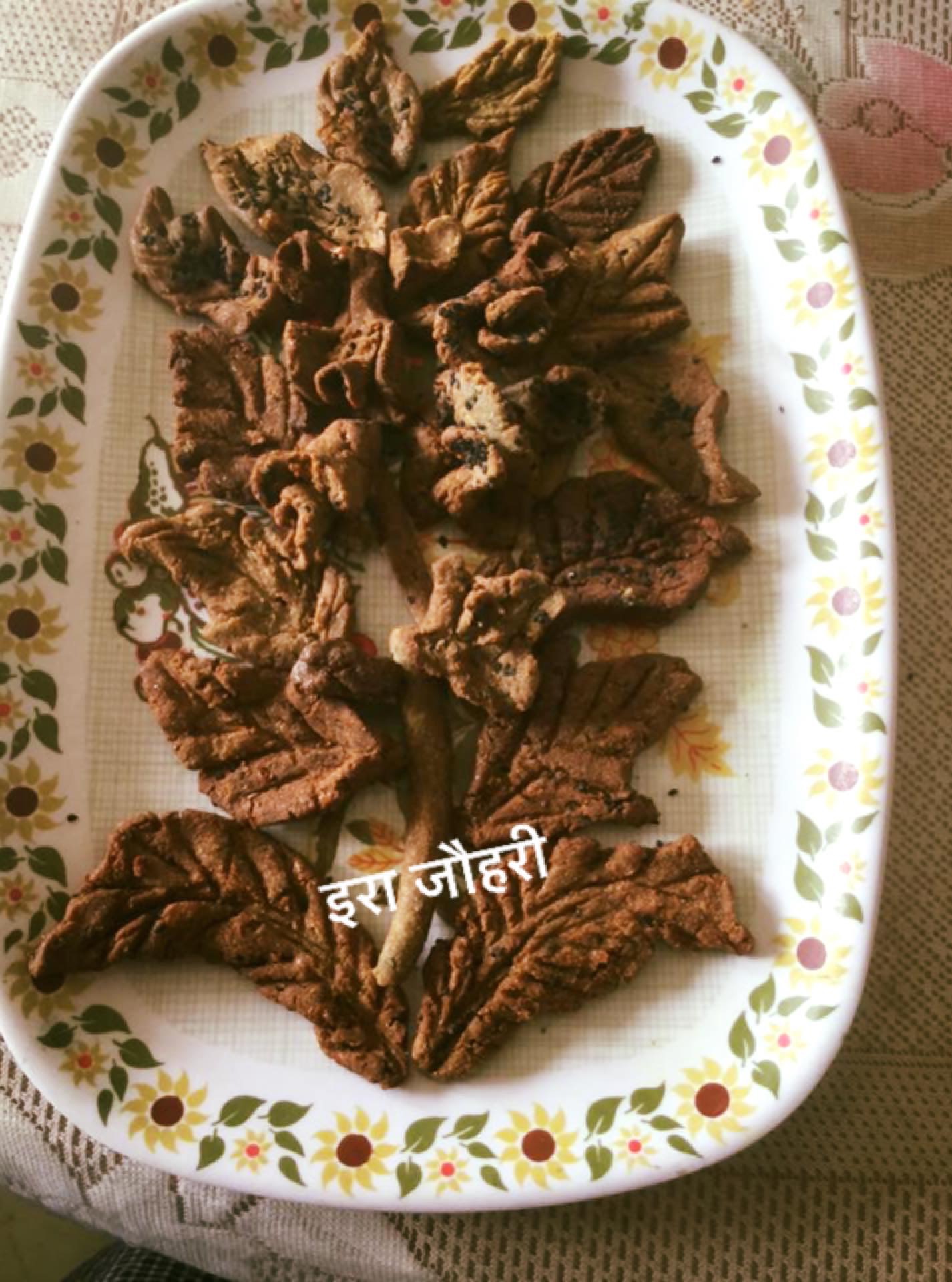 काले तिल पड़े बाजरे के गुड़ से बने पिट्उये ( पुये ) !!!!