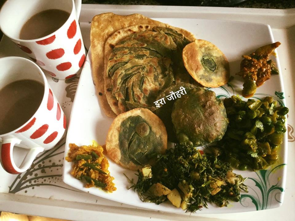 बथुये की पूड़ी  ,दुरंगी  पूड़ी और लच्छा पराठा