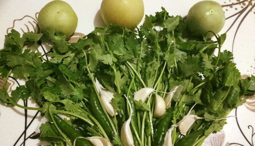 कच्चे टमाटर की चटनी !!!!