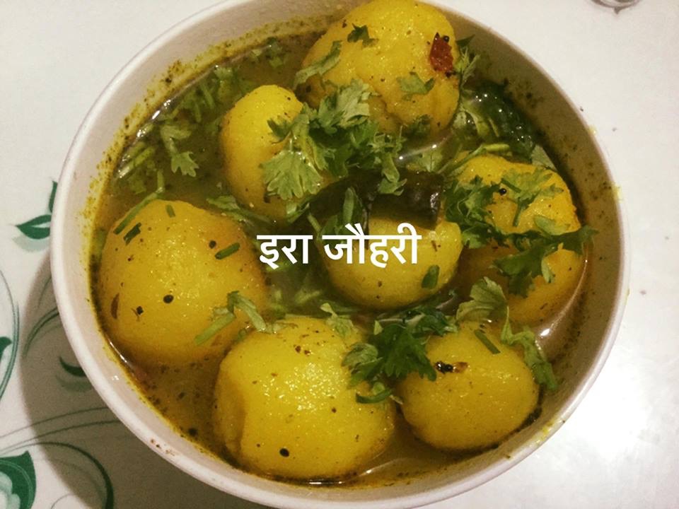 दही वाले बेसनी आलू की रसीली सब्जी !!!