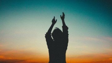 हाइकू  ( चाँद )